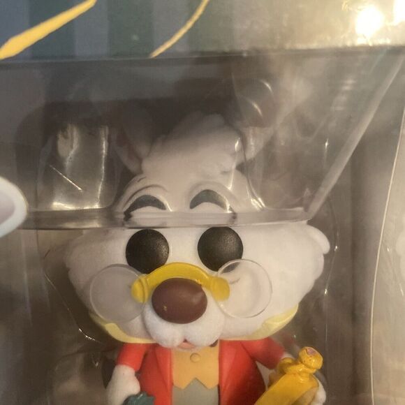 Funko Pop! Alice in Wonderland: White Rabbit #1062 (Flocked) + Tee (M) Target - Picture 3 of 9